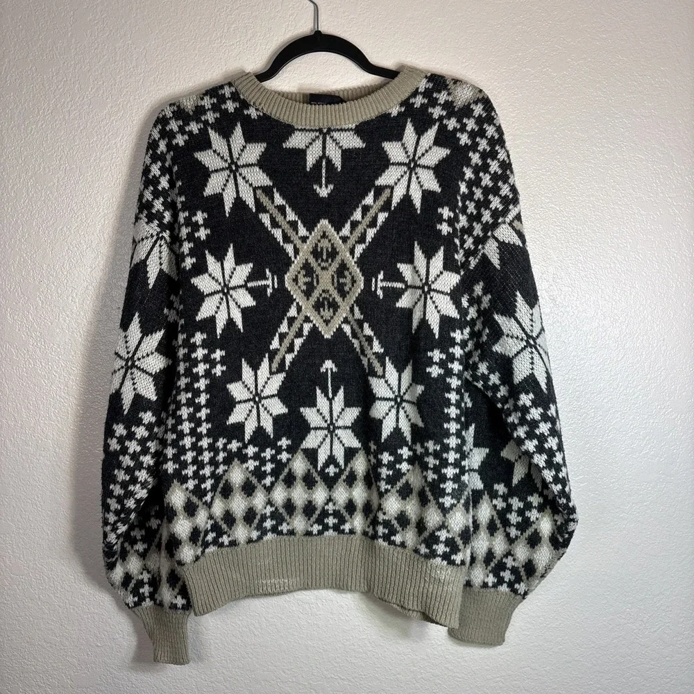 Vintage beautiful sweater